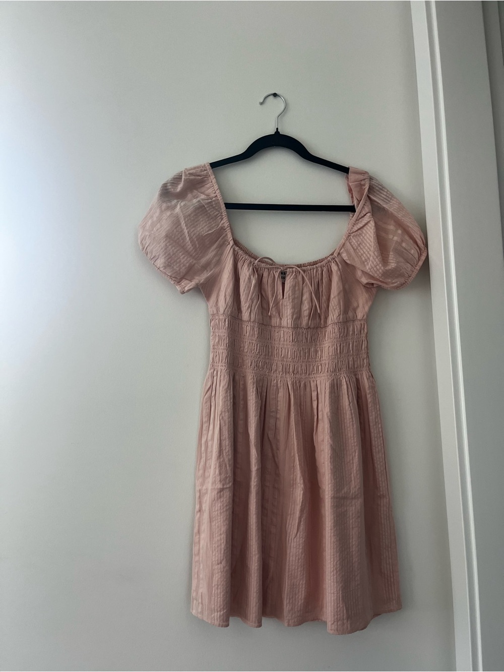 Aritzia Sunday Best Kay Dress in Pink Size Small